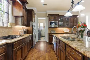 11150 Sugar Mill Ln, Frisco, TX 75033 - Photo 8