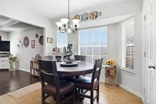 3610 Kings Ct, Denton, TX 76209 - Photo 8