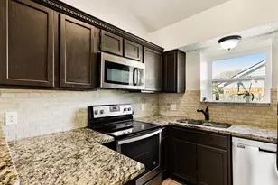 4621 Riverpark Dr, Fort Worth, TX 76137 - Photo 12