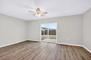 2809 Peony Dr, Sherman, TX 75092 - Photo 8