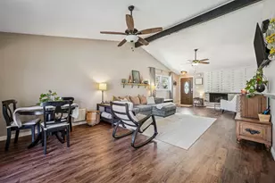 1115 Edwards Ct N, Irving, TX 75062 - Photo 8