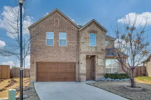 101 Forest Ln, Justin, TX 76247 - Photo 2