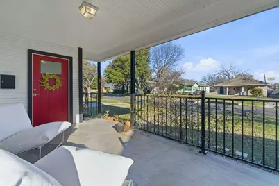 2410 Catherine Street, Dallas, TX 75211 - Photo 2