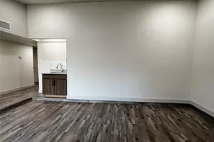 2505 Clearwood Dr, Arlington, TX 76014 - Photo 6