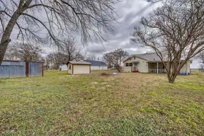 308 N Bois D Arc Street, Savoy, TX 75479 - Photo 12
