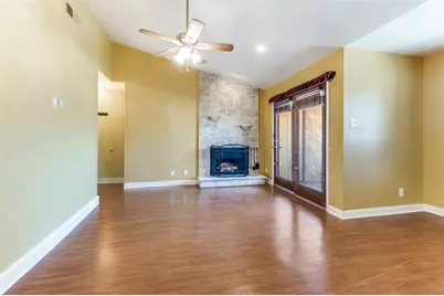 1908 Cloisters Drive #522, Arlington, TX 76011 - Photo 4