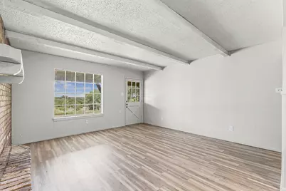 2530 E US Highway 377 #8, Granbury, TX 76049 - Photo 4