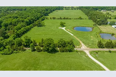 363 County Road 44880, Blossom, TX 75416 - Photo 14