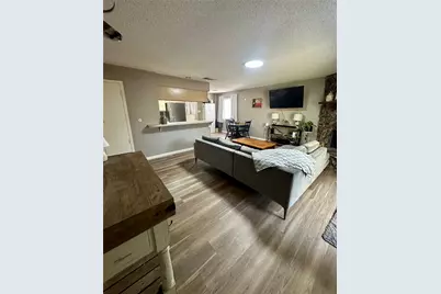 1005 Waverly Drive, Arlington, TX 76015 - Photo 6