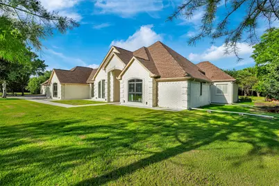 1690 Lynn Lane, Lucas, TX 75002 - Photo 2