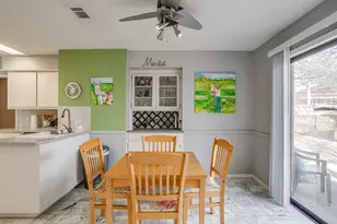 2712 Butler Dr, Arlington, TX 76012 - Photo 14