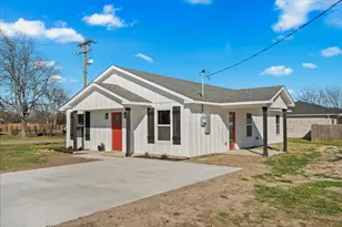 200 Gladys St, Lone Oak, TX 75453 - Photo 2