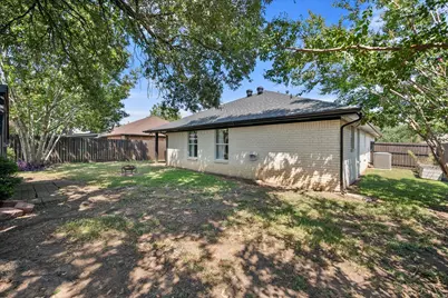1314 Hyde Park Boulevard, Cleburne, TX 76033 - Photo 28