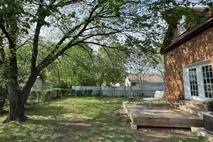 115 Adams, McGregor, TX 76657 - Photo 6