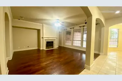 11563 Avondale Dr, Frisco, TX 75033 - Photo 8