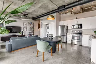 1001 Belleview St, Dallas, TX 75215 - Photo 10