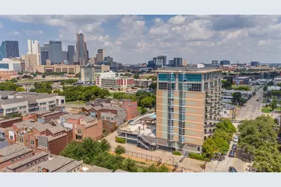 1001 Belleview Street #602, Dallas, TX 75215 - Photo 1