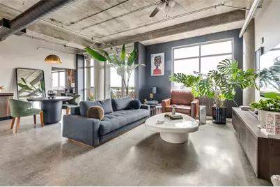 1001 Belleview Street #602, Dallas, TX 75215 - Photo 4