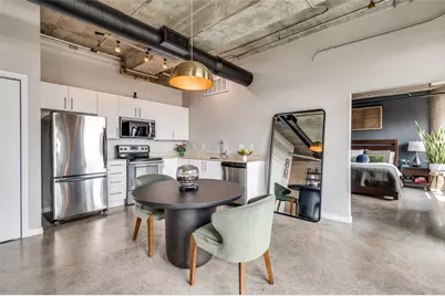 1001 Belleview Street #602, Dallas, TX 75215 - Photo 8