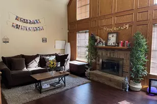 2302 Oakcrest Dr, Garland, TX 75044 - Photo 2