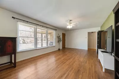 1610 Laurelwood Drive, Denton, TX 76209 - Photo 4