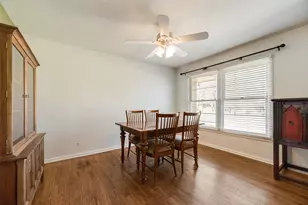 1610 Laurelwood Dr, Denton, TX 76209 - Photo 4