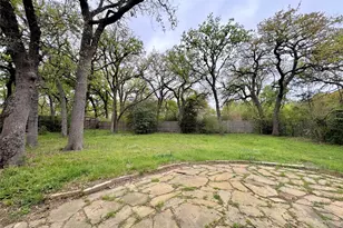 1610 Laurelwood Dr, Denton, TX 76209 - Photo 26