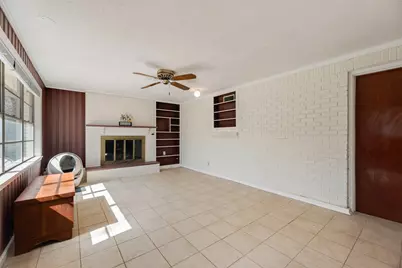 1610 Laurelwood Drive, Denton, TX 76209 - Photo 24