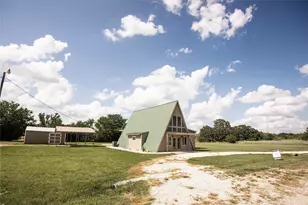 124 Greenhill Cir, Nocona, TX 76255 - Photo 16