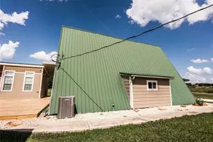 124 Greenhill Cir, Nocona, TX 76255 - Photo 12