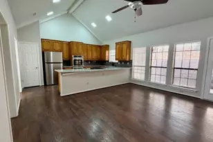 2830 Hickory Bend Dr, Garland, TX 75044 - Photo 4