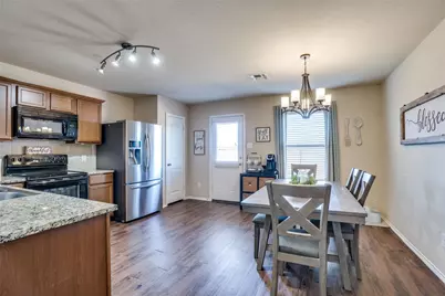 1606 Meadow Creek Drive, Princeton, TX 75407 - Photo 14