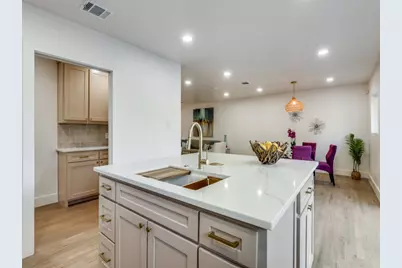 6611 Blessing Drive, Dallas, TX 75214 - Photo 12