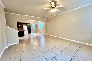 2639 Blackstone Dr, Grand Prairie, TX 75052 - Photo 10