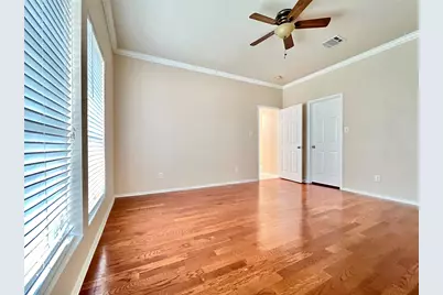 2639 Blackstone Drive, Grand Prairie, TX 75052 - Photo 18