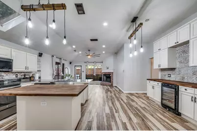 5005 Bradley Lane, Arlington, TX 76017 - Photo 4