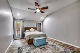 5005 Bradley Ln, Arlington, TX 76017 - Photo 12