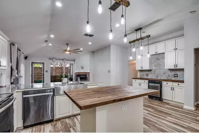 5005 Bradley Lane, Arlington, TX 76017 - Photo 6