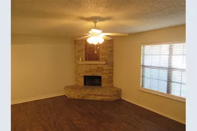 737 Alice Lane, Lewisville, TX 75067 - Photo 2