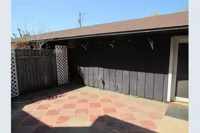 737 Alice Lane, Lewisville, TX 75067 - Photo 6