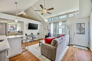 2013 Bedford Ct, Weatherford, TX 76087 - Photo 8