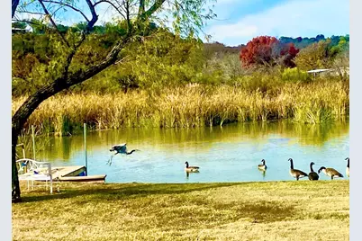 2013 Bedford Ct, Weatherford, TX 76087 - Photo 4