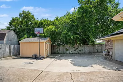 2505 Douglas Avenue, Irving, TX 75062 - Photo 28