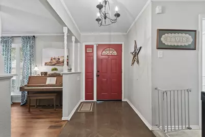 2505 Douglas Avenue, Irving, TX 75062 - Photo 4