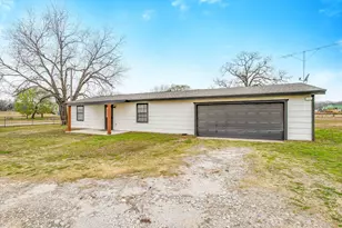 3301 County Rd 530B, Burleson, TX 76028 - Photo 4