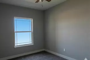 928 Travis Ave, Fort Worth, TX 76104 - Photo 6