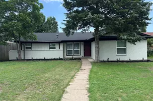 3837 Burning Tree Ln, Garland, TX 75042 - Photo 2