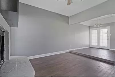 804 Custer Street, Arlington, TX 76014 - Photo 4