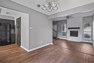 804 Custer St, Arlington, TX 76014 - Photo 8