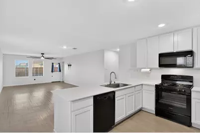 6201 Tilden Avenue, Pilot Point, TX 76258 - Photo 8